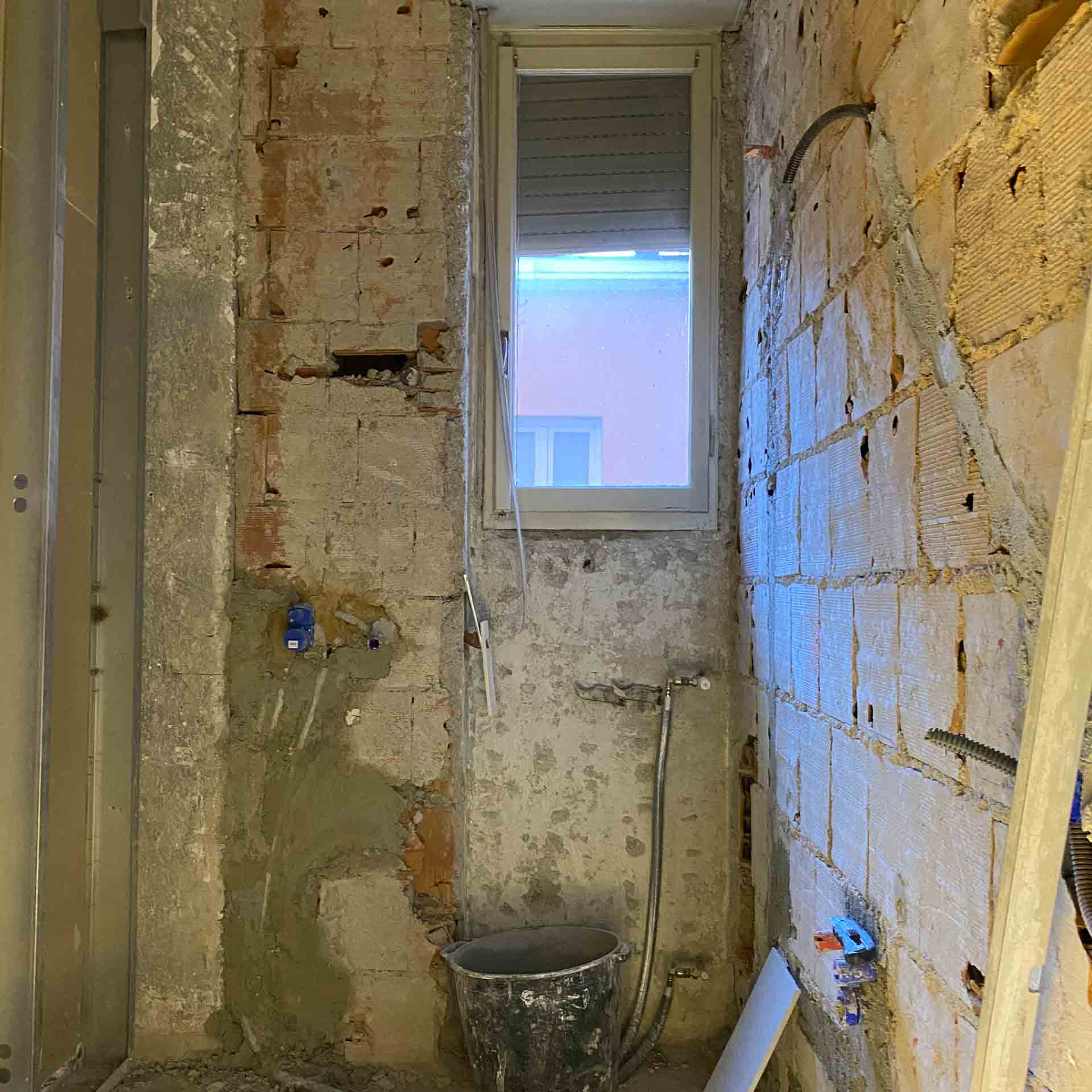 bathroom_works-l