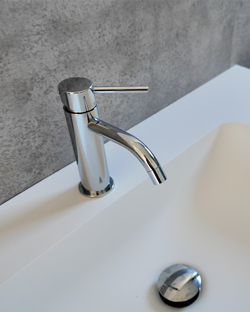 traversa decima ristrutturazione bagno