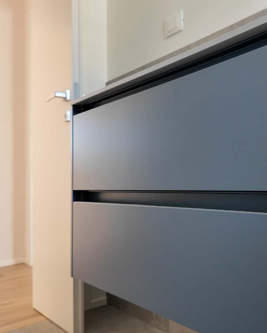 traversa decima ristrutturazione bagno mobile