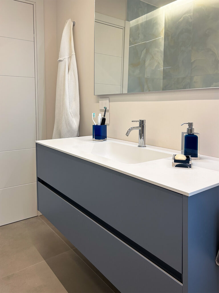 casazza35 dettaglio mobile con lavabo integrato marca cerasa
